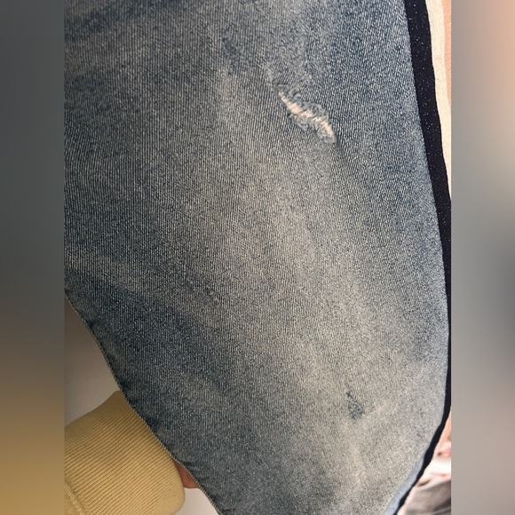 PISTOLA 26 women’s medium wash Nico High Rise Mom Jean Half Court - Picture 4 of 15